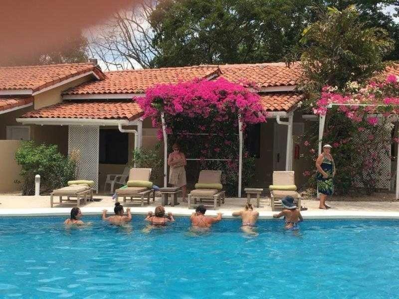 Seis Playas Hotel Тамариндо Екстериор снимка