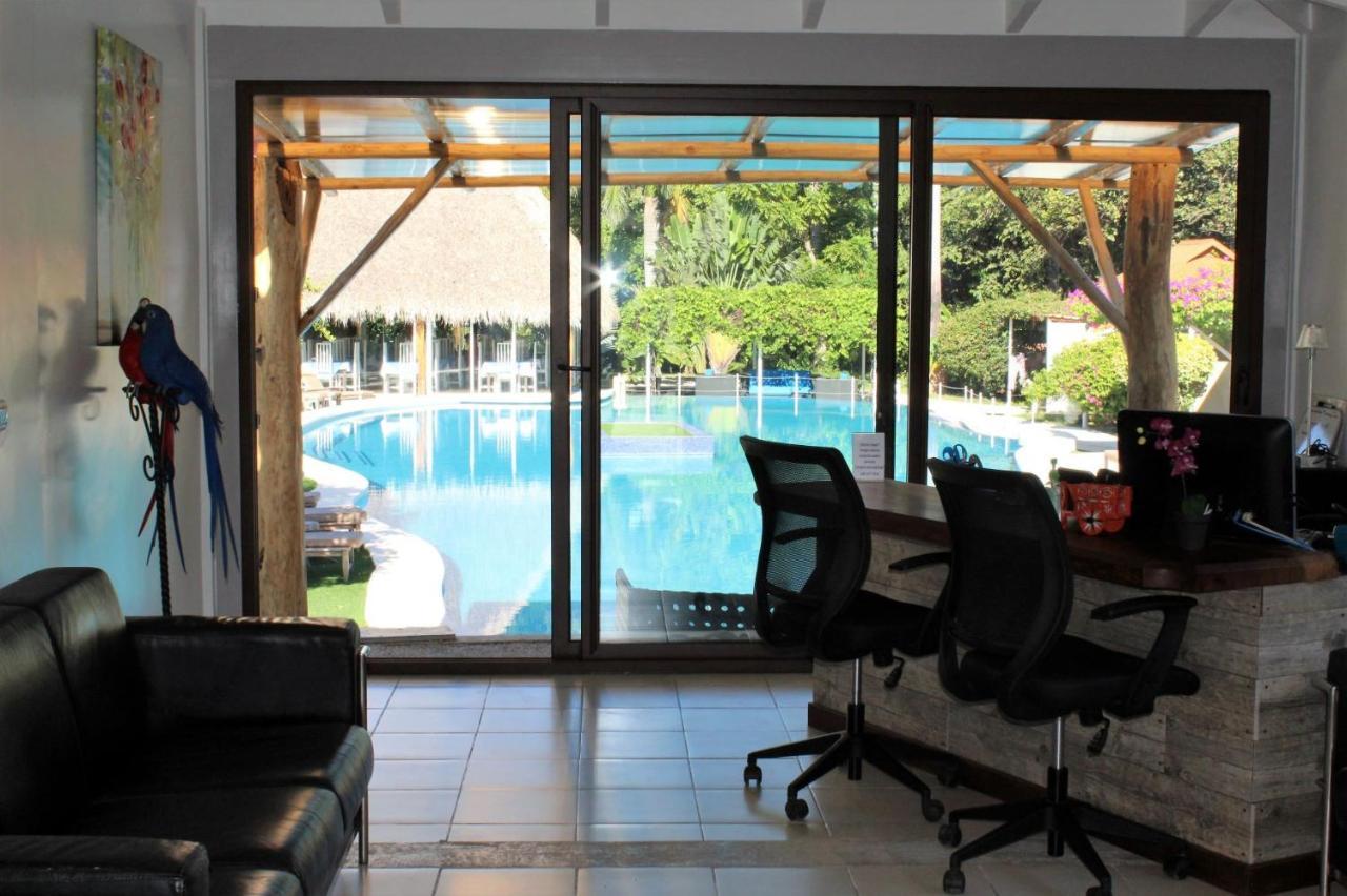 Seis Playas Hotel Тамариндо Екстериор снимка